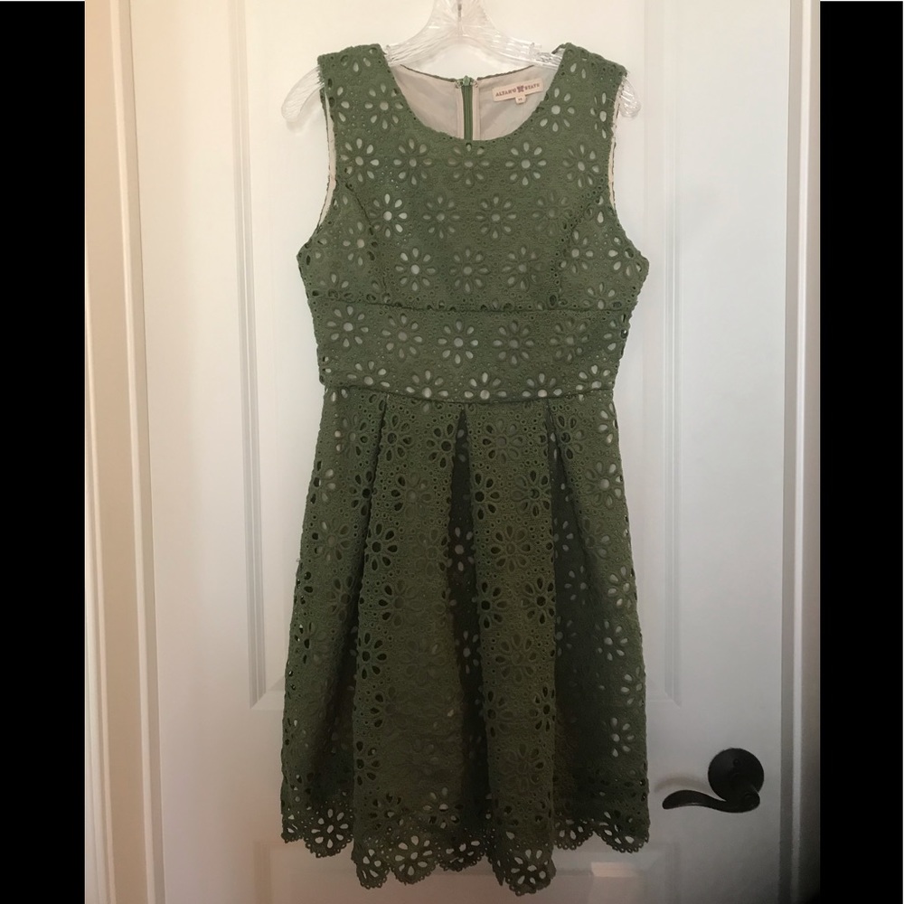 Altar’d State Moss Green Sleeveless Flower Eyelet Dress NWT